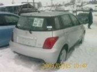 2003 Toyota ist