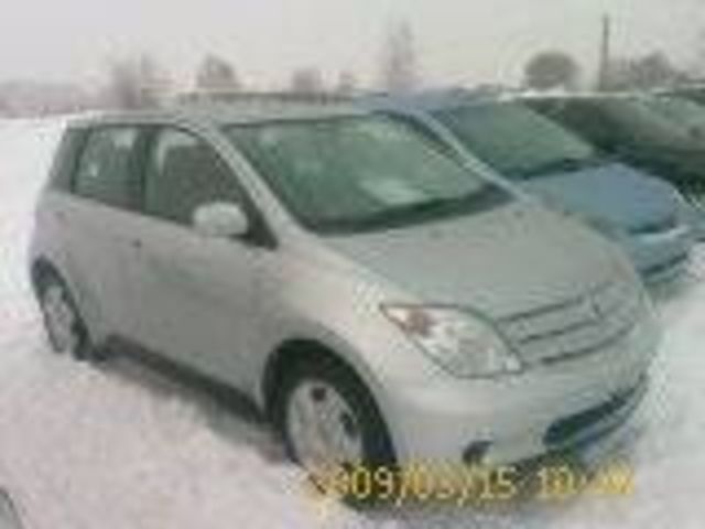 2003 Toyota ist