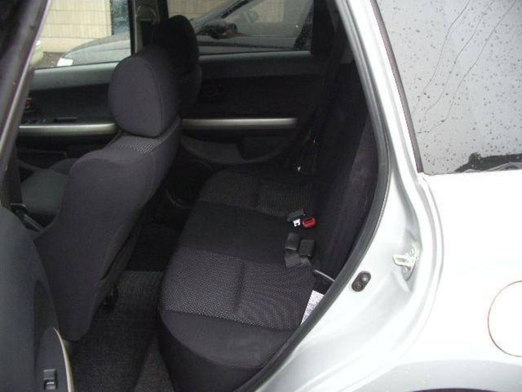 2003 Toyota ist
