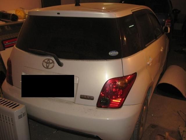 2003 Toyota ist