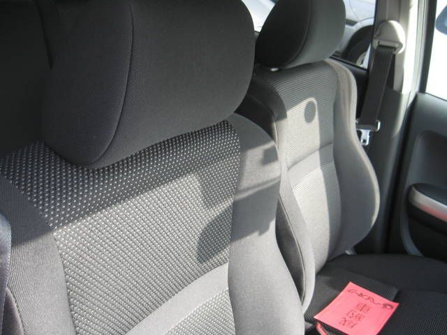 2003 Toyota ist