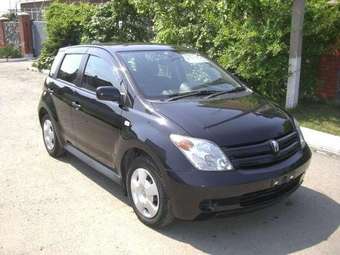 2003 Toyota ist