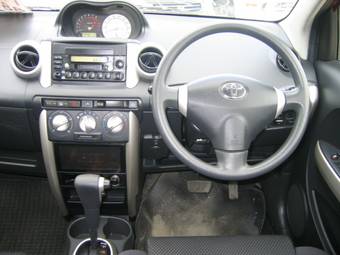 2003 Toyota ist Pictures