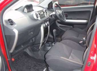 2003 Toyota ist Pics