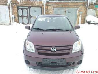 2003 Toyota ist Photos