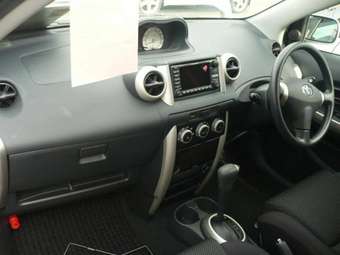 2003 Toyota ist Pics