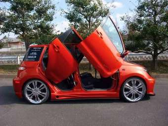 2003 Toyota ist Pics