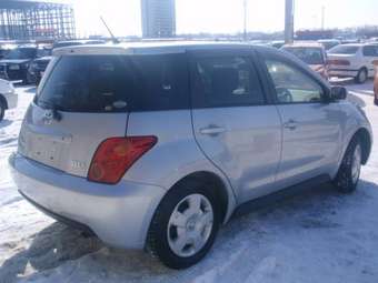 2003 Toyota ist Pictures