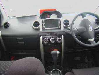 2003 Toyota ist Wallpapers
