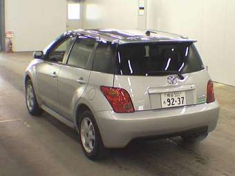 2003 Toyota ist Pictures