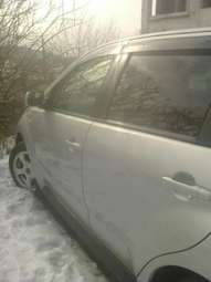 2003 Toyota ist Photos