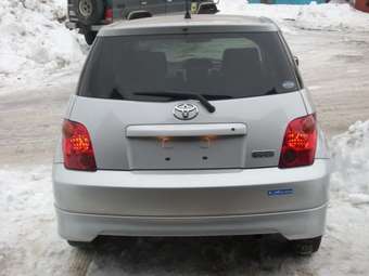 2003 Toyota ist Pictures