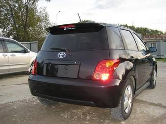 2003 Toyota ist Pictures