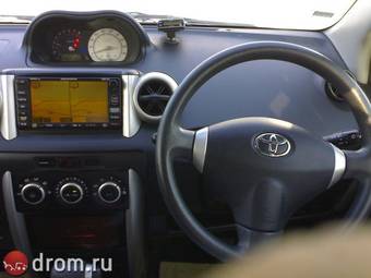 2003 Toyota ist Photos