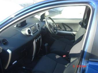 2003 Toyota ist Images