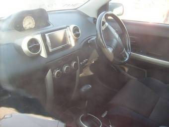 2003 Toyota ist Pictures