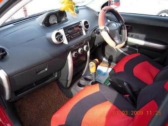 2003 Toyota ist Photos