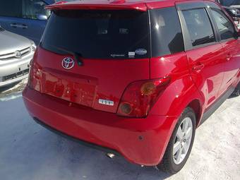 2003 Toyota ist Pictures