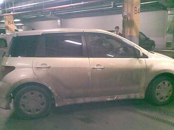 2003 Toyota ist Pics