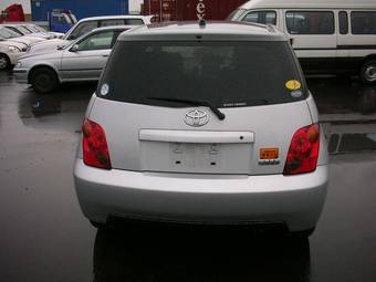 2003 Toyota ist Wallpapers
