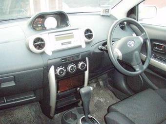 2003 Toyota ist Images