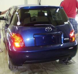 2003 Toyota ist Photos