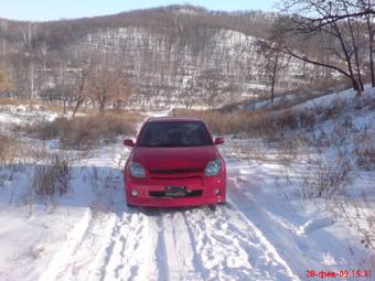 2003 Toyota ist Photos