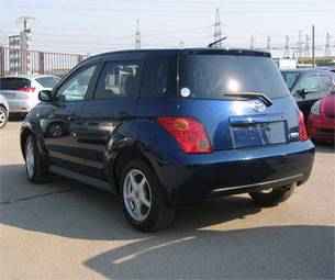 2003 Toyota ist Pictures