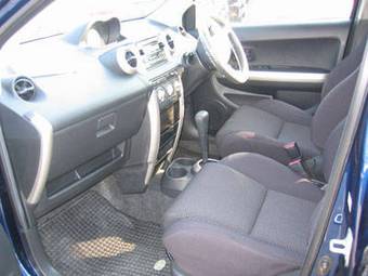 2003 Toyota ist Pictures