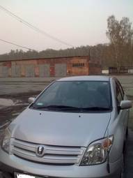 2003 Toyota ist Images
