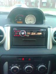 2003 Toyota ist Photos