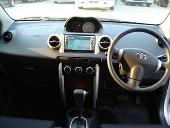 2003 Toyota ist Wallpapers