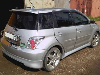 2003 Toyota ist Pictures