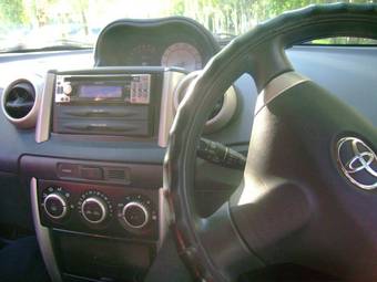2003 Toyota ist Wallpapers