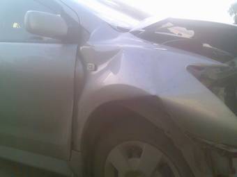2003 Toyota ist Pictures