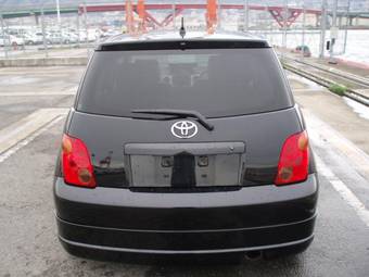 2003 Toyota ist Pictures