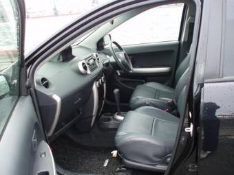 2003 Toyota ist Wallpapers