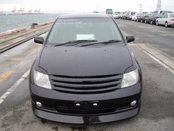 2003 Toyota ist Images