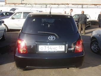 2003 Toyota ist Pictures