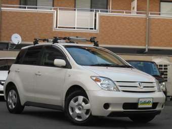 2004 Toyota ist