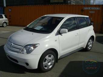 2004 Toyota ist For Sale