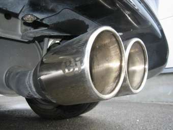 2004 Toyota ist Photos