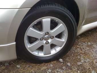 2004 Toyota ist Pics