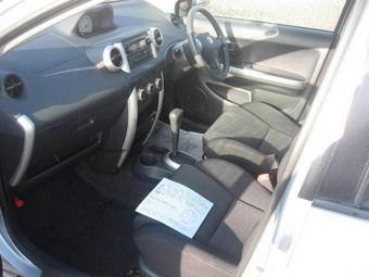 2004 Toyota ist Pictures