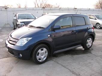 2004 Toyota ist For Sale