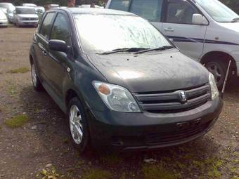 2004 Toyota ist For Sale