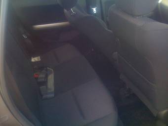 2004 Toyota ist Photos