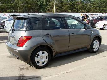 2004 Toyota ist For Sale