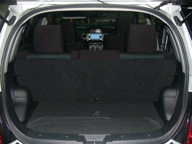 2005 Toyota ist