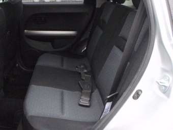 2005 Toyota ist Pictures
